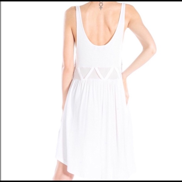 White Summer Dress NWT - Picture 4 of 8
